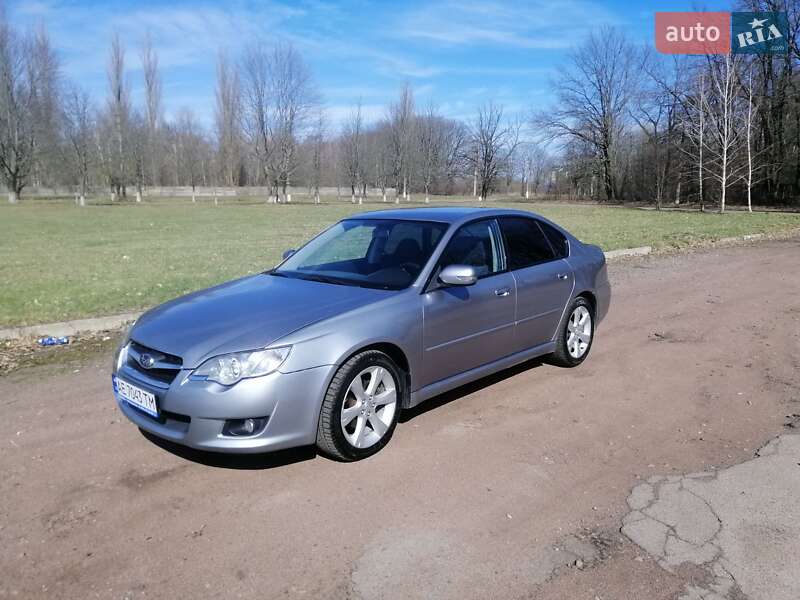 2007 subaru legacy