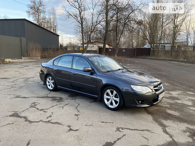 2008 subaru legacy