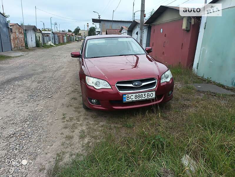 2008 subaru legacy