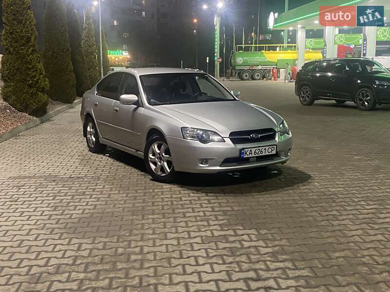 2004 subaru legacy