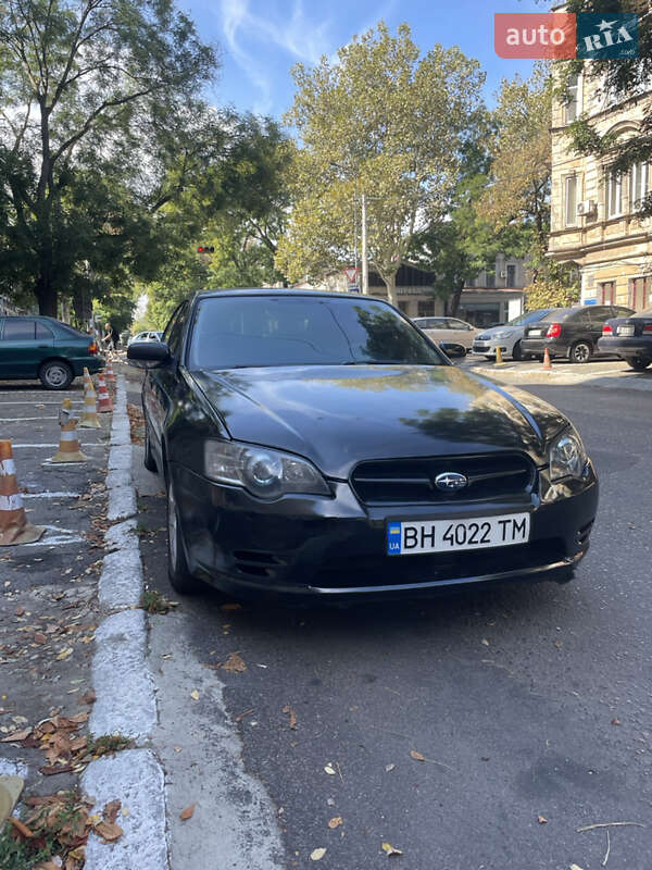 2004 subaru legacy