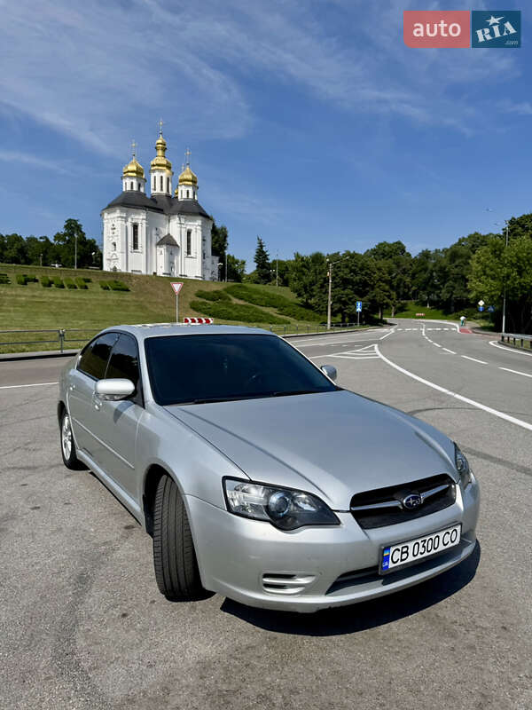 2005 subaru legacy