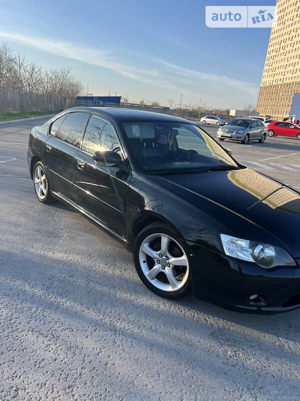 2005 subaru legacy