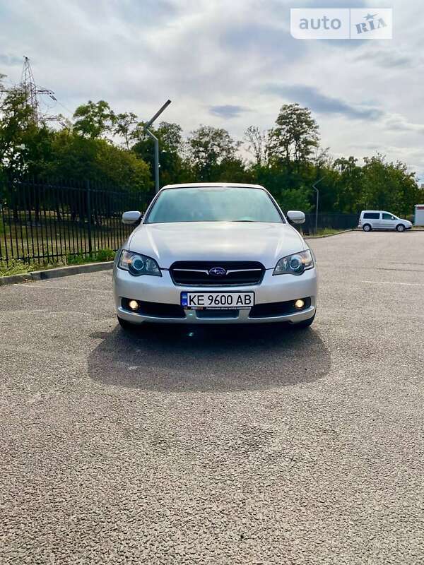 2006 subaru legacy