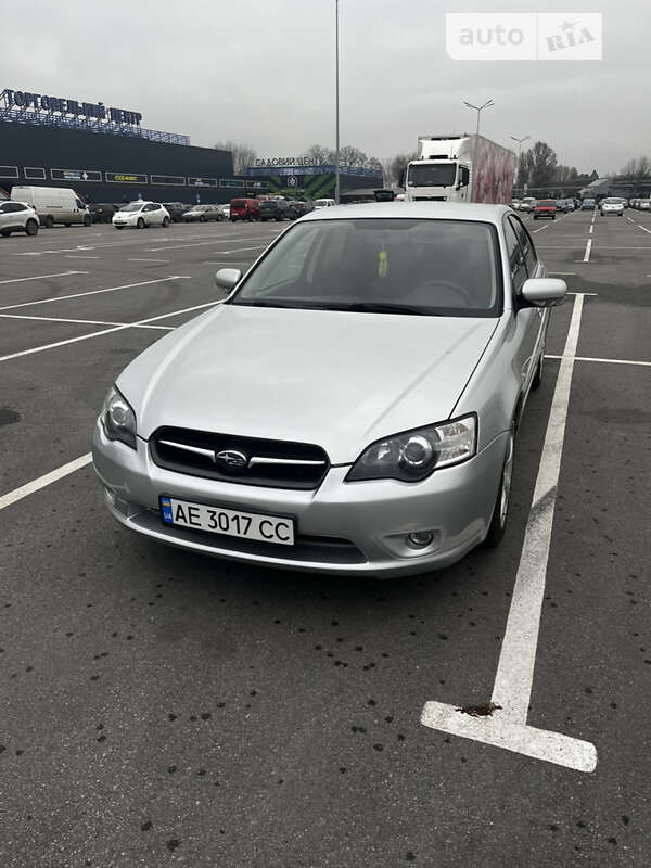 2006 subaru legacy