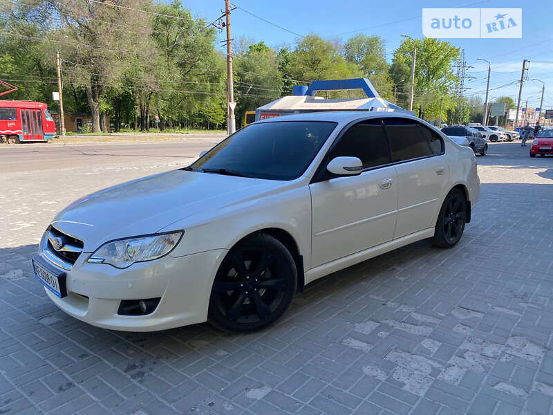 2006 subaru legacy