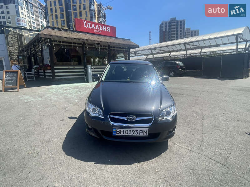 2006 subaru legacy