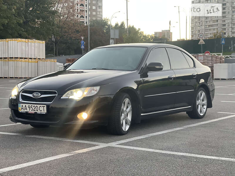 2007 subaru legacy