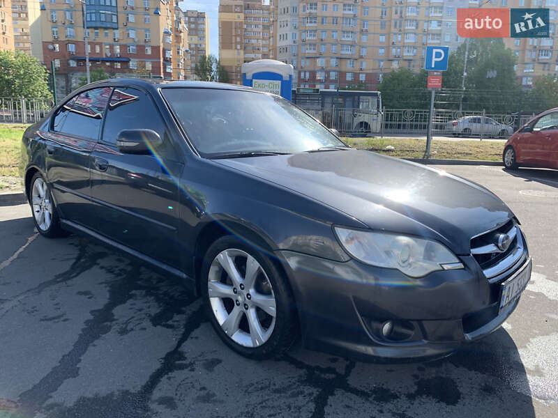 2007 subaru legacy