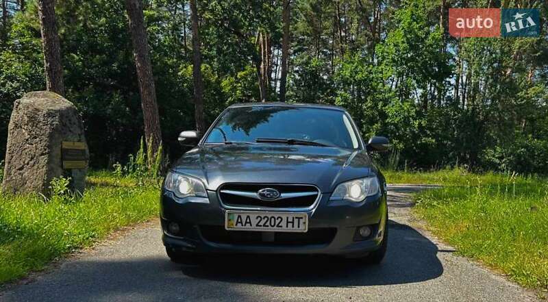 2007 subaru legacy
