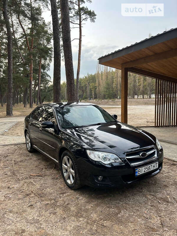 2008 subaru legacy