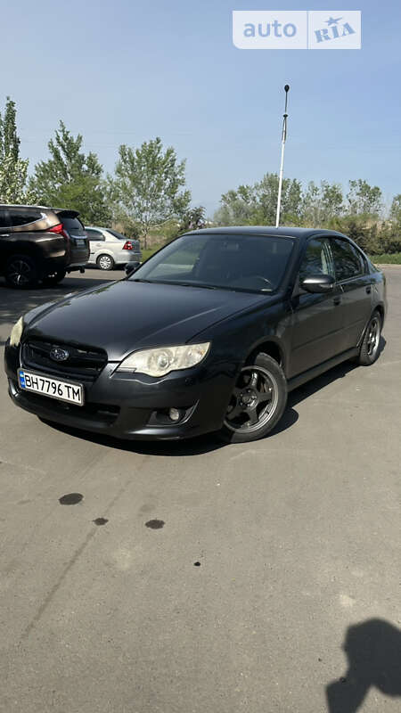 2008 subaru legacy