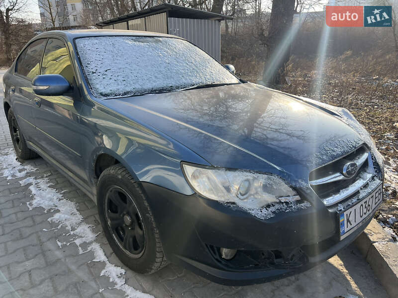 2008 subaru legacy