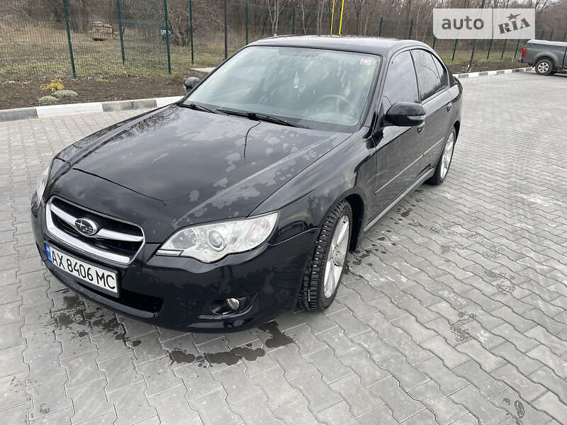 2008 subaru legacy