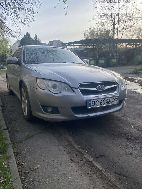 2008 subaru legacy