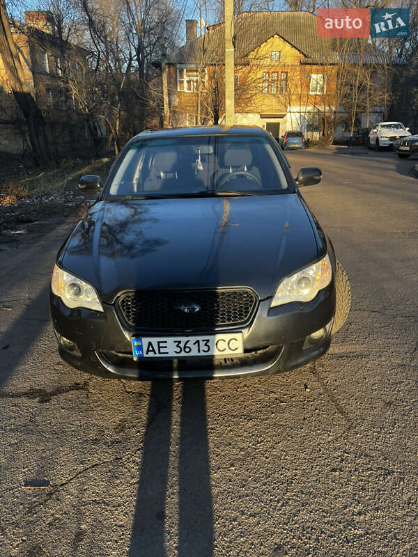 2008 subaru legacy