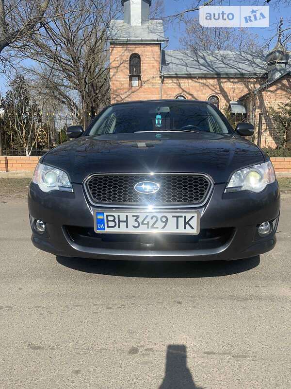 2008 subaru legacy