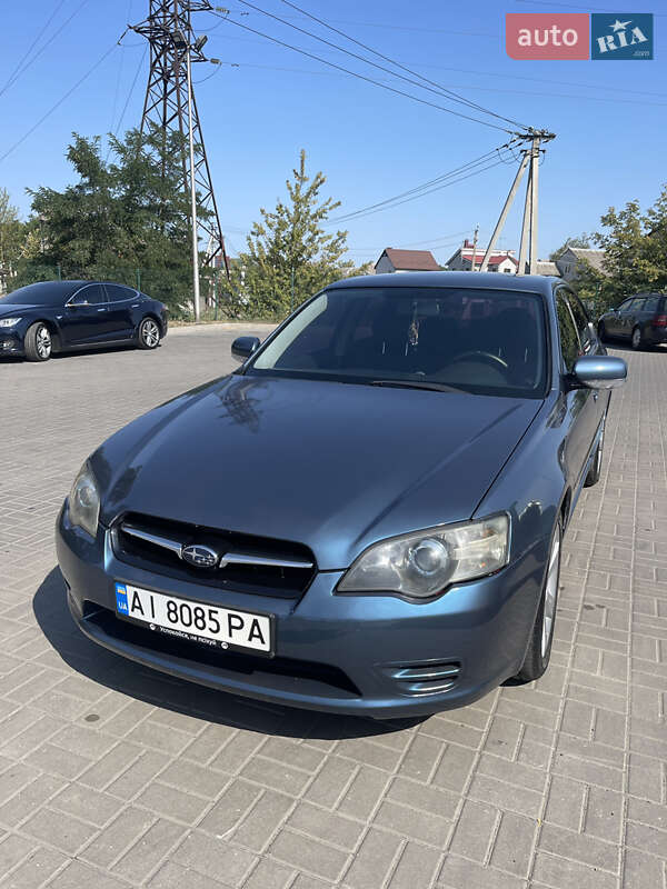 2005 subaru legacy