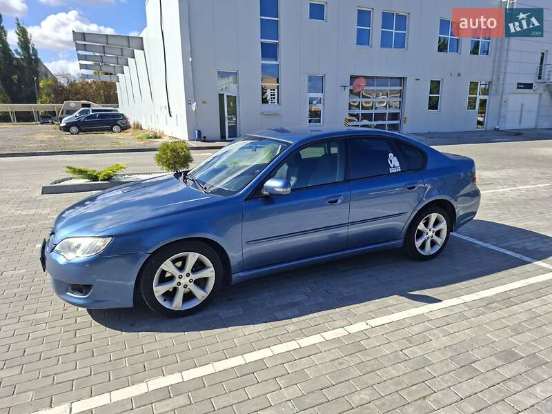 2008 subaru legacy