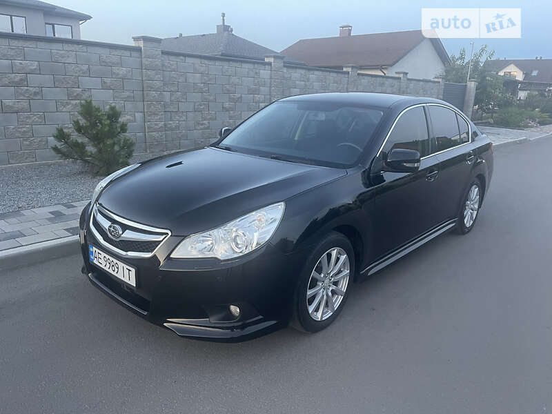 2009 subaru legacy