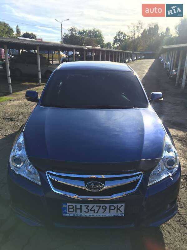 2009 subaru legacy