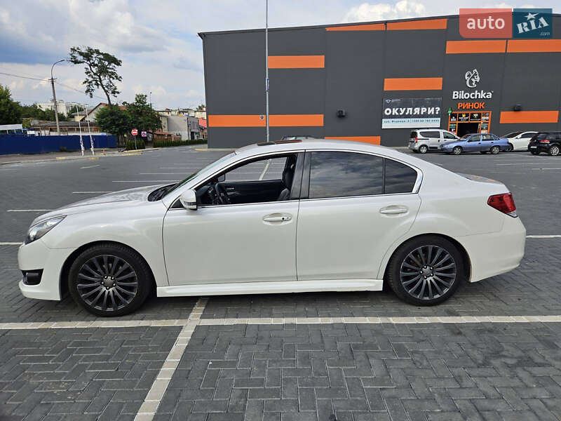 2013 subaru legacy