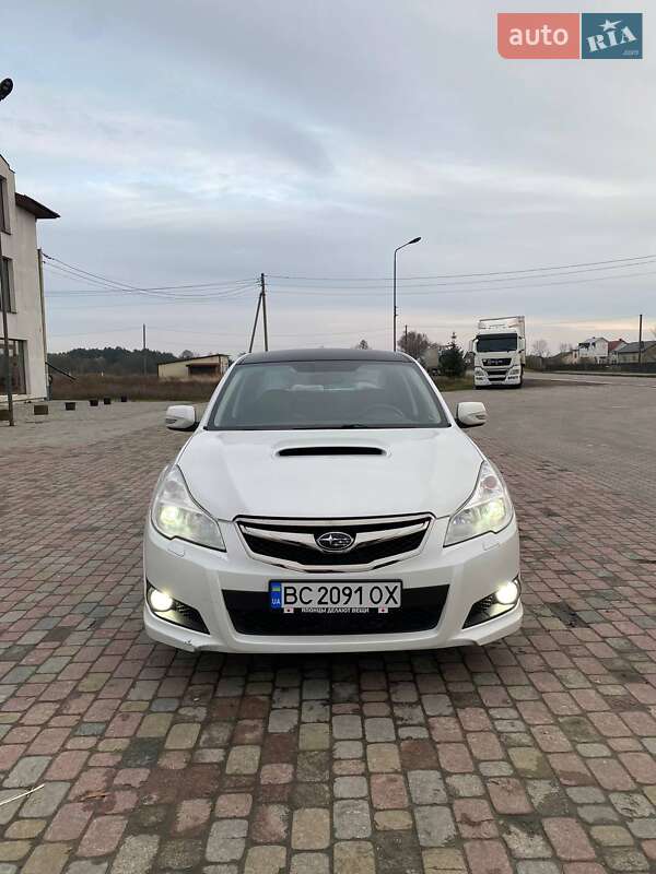 2009 subaru legacy