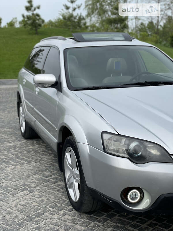 2005 subaru legacy outback