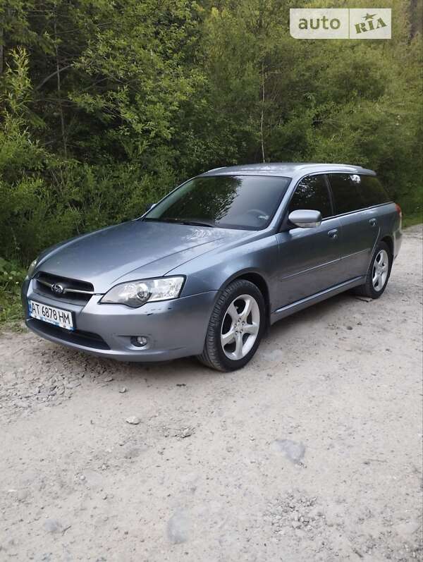 2005 subaru legacy