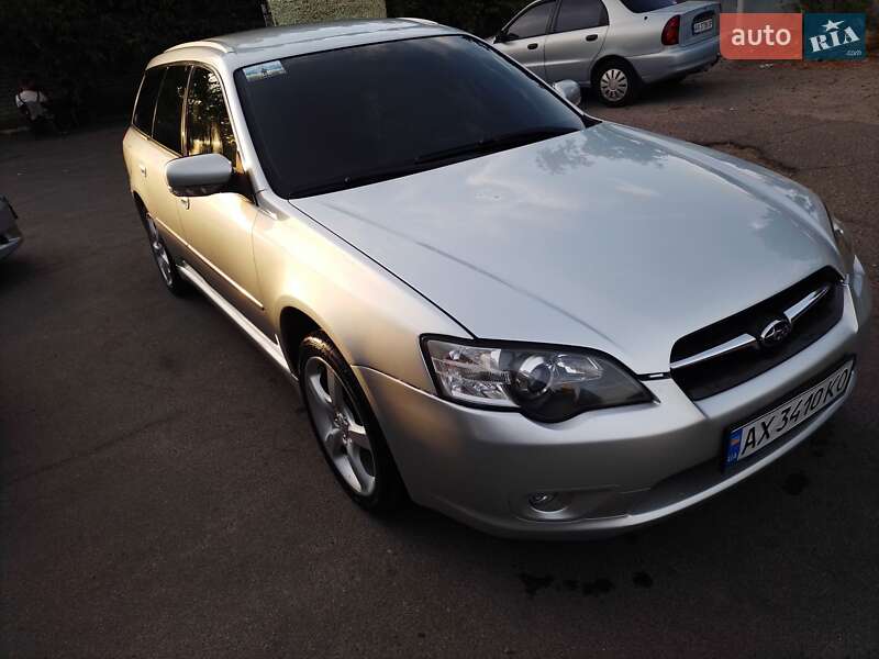 2005 subaru legacy