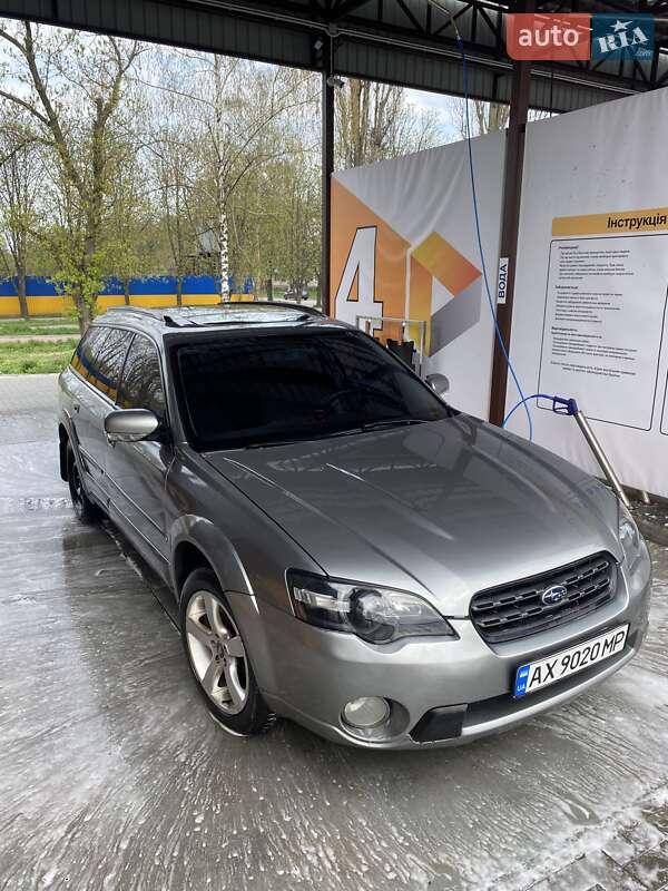 2005 subaru legacy
