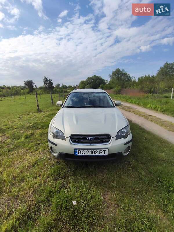 2005 subaru outback