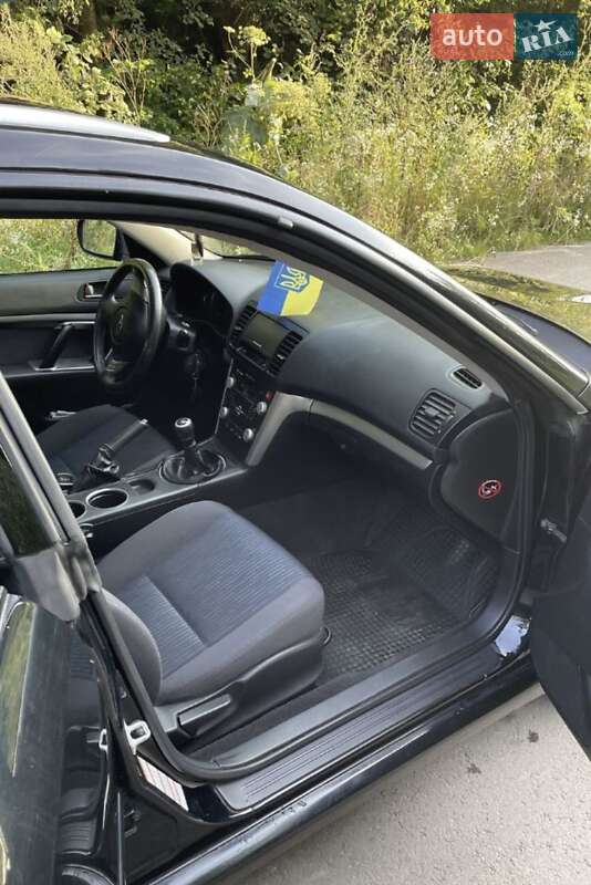 2008 subaru legacy