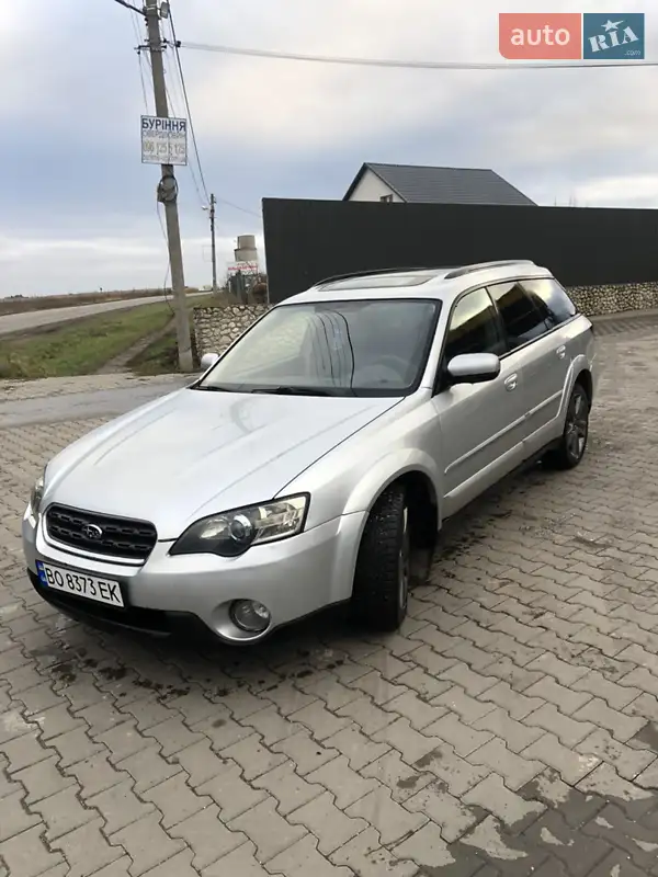 2004 subaru legacy