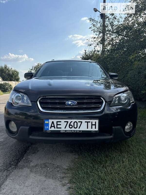 2004 subaru legacy outback