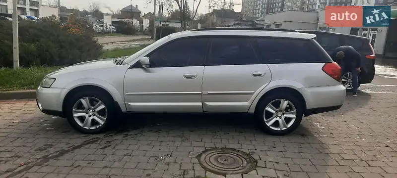 2004 subaru legacy outback