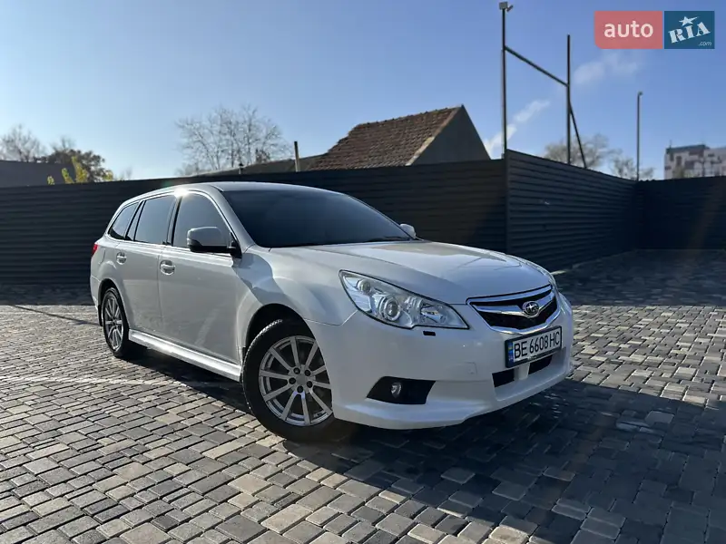 2012 subaru legacy