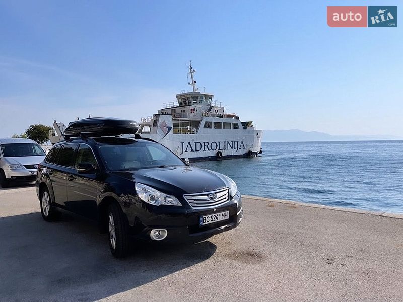 2010 subaru outback