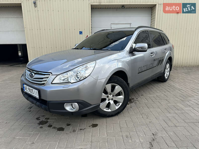 2010 subaru outback