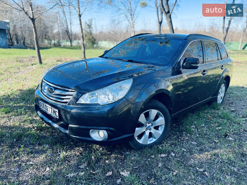 2010 subaru outback