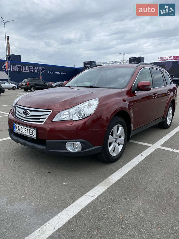 2010 subaru outback