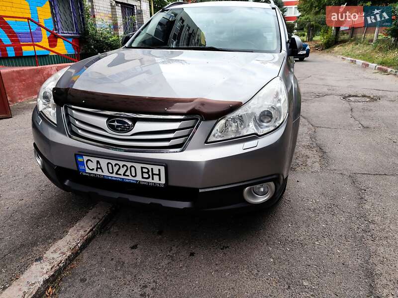 2010 subaru outback