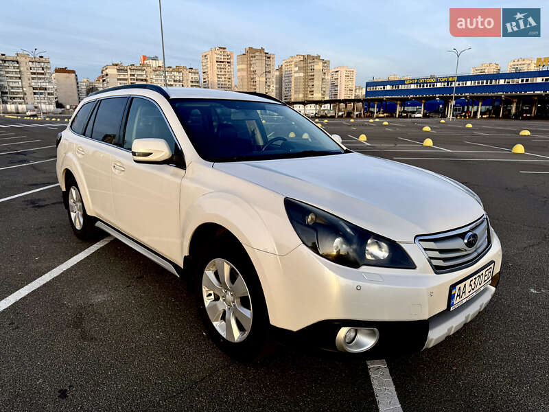 2011 subaru outback