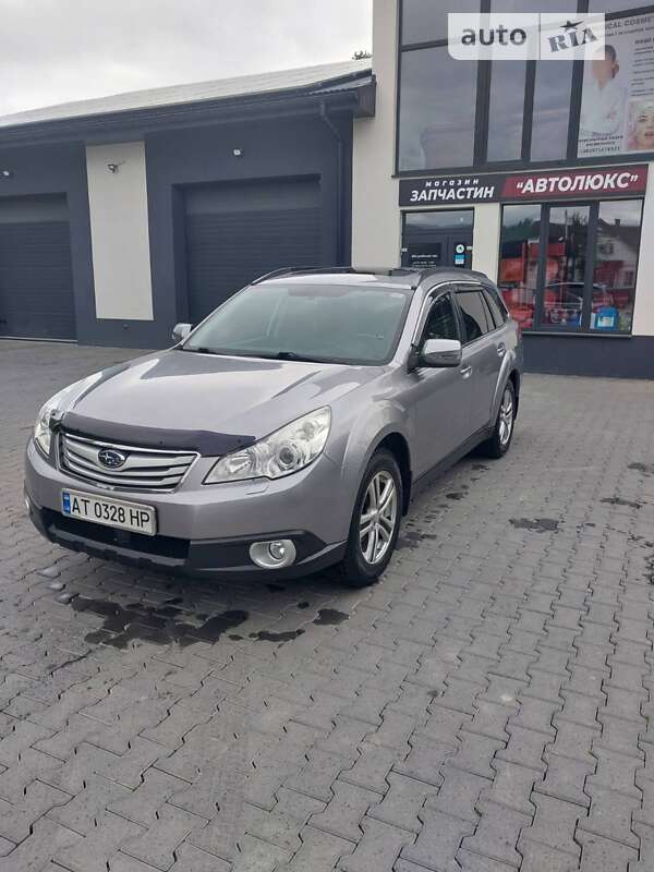 2010 subaru outback