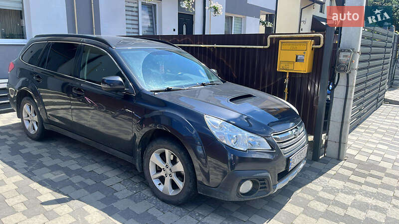 2013 subaru legacy outback
