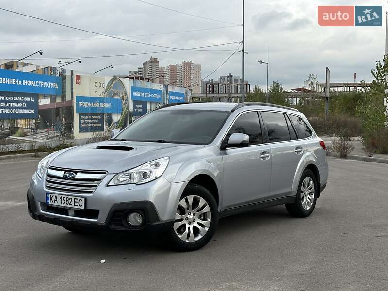 2013 subaru legacy