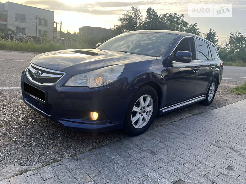 2009 subaru legacy