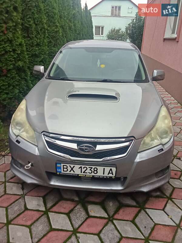 2009 subaru legacy