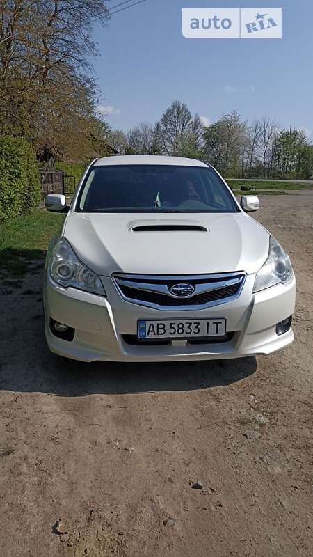 2009 subaru legacy