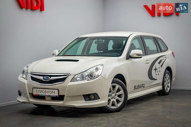 2011 subaru legacy